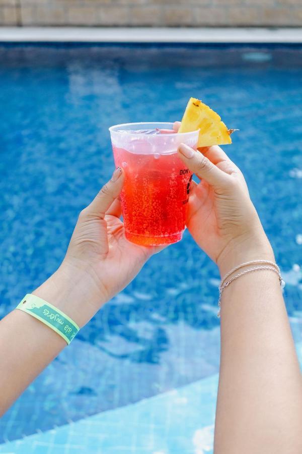 伊克切尔海滩酒店 女人岛 外观 照片